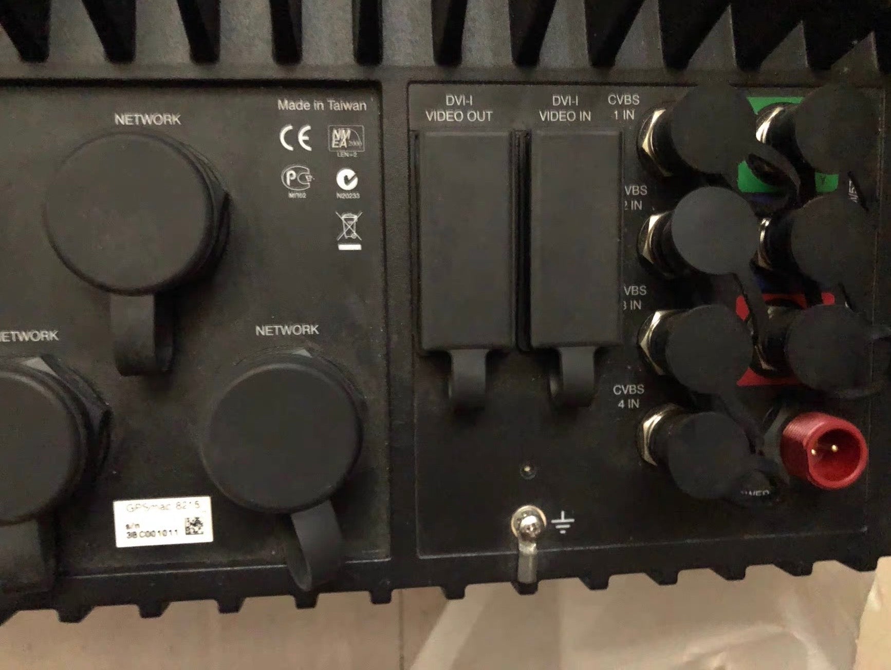 Garmin GPSMap 8215 MFD GPS, tested and working.