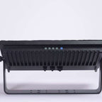 Discoverer features a large 19/22-inch screen that can be used as an extension screen for Garmin's fishing series.