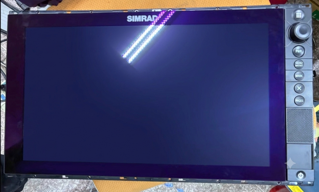 Simrad NSS16 evo2 – Used 16" Chartplotter Display Unit Only (No Transducer)